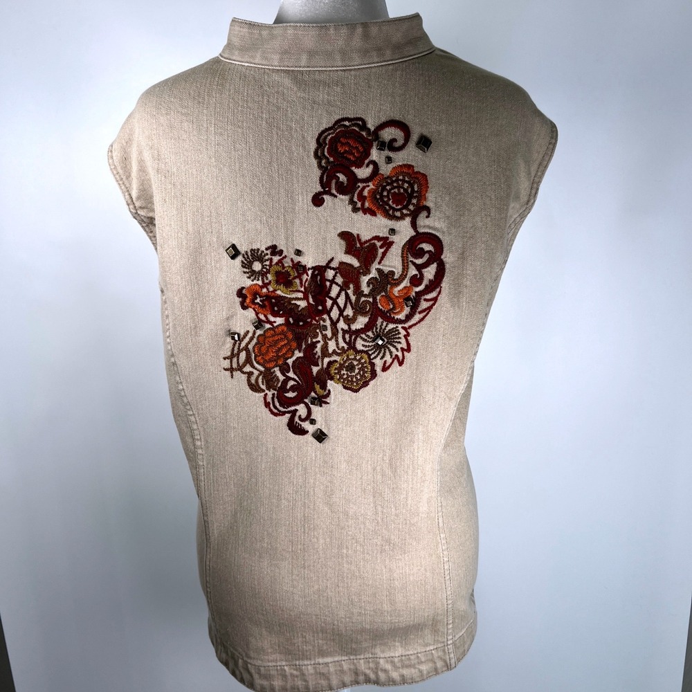 Christopher Banks Tan Denim Vest Embroidered Floral Butterfly Studded Size XL - Picture 2 of 14